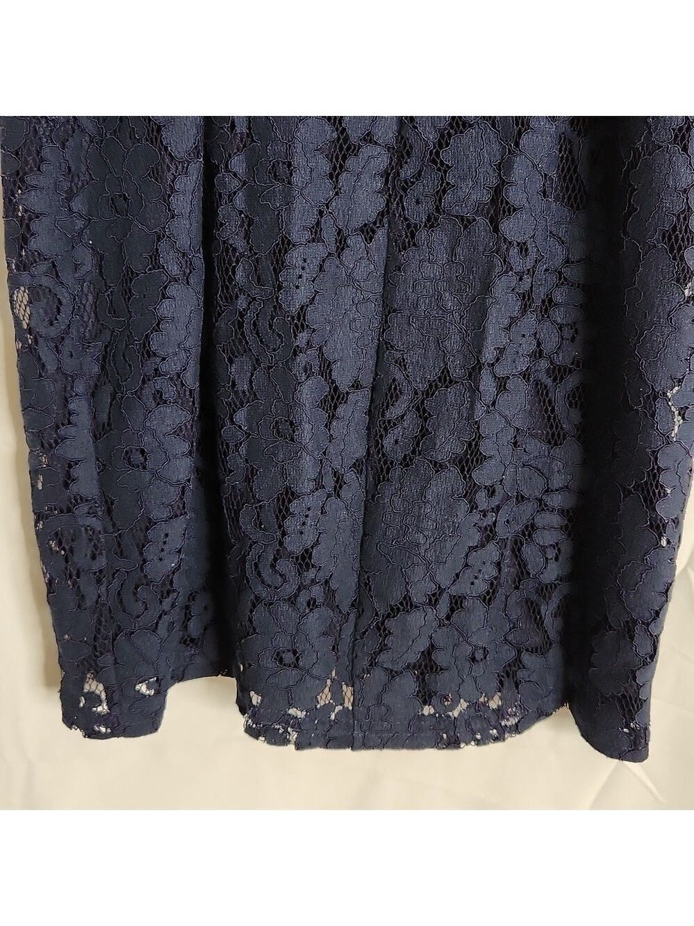 ASTR navy lace plunge criss-cross party cocktail dress  Sz: S - Picture 11 of 12